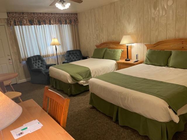 June Lake Motel Esterno foto