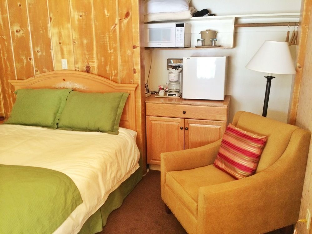 June Lake Motel Esterno foto